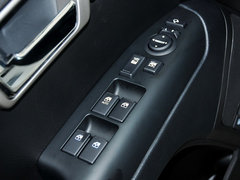 霸锐 2013款 3.8L 自动 豪华版 京V 7座
