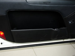 霸锐 2013款 3.8L 自动 豪华版 京V 7座