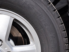 新途V80 2014款 2.5T 手动 商杰版长轴中顶
