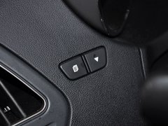 现代ix35 2013款 改款 GLX 2.4L 自动 两驱领先型 国V