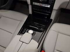奔驰E级 2014款 E260L 1.8T 自动 运动轿车