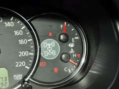 帕杰罗-劲畅 2013款 3.0L 自动 旗舰版 7座