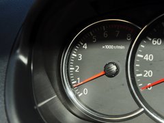 帕杰罗-劲畅 2013款 3.0L 自动 旗舰版 7座