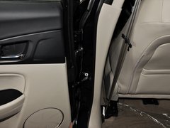 奔腾B50 2013款 1.8L 自动 舒适型