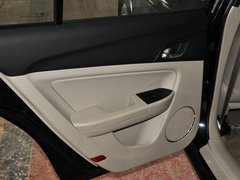 奔腾B50 2013款 1.8L 自动 舒适型