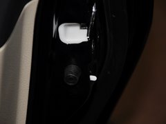 奔腾B50 2013款 1.8L 自动 舒适型