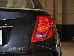 奔腾B50 2013款 1.8L 自动 舒适型