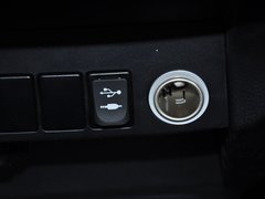 RAV4荣放 2014款 2.5L 自动 四驱豪华版 5座