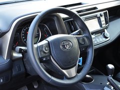 RAV4荣放 2014款 2.5L 自动 四驱豪华版 5座