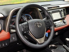 RAV4荣放 2014款 2.5L 自动 四驱尊贵版 5座