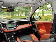 RAV4荣放 2014款 2.5L 自动 四驱尊贵版 5座