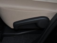 RAV4荣放 2014款 2.0L 手动 两驱都市版 5座