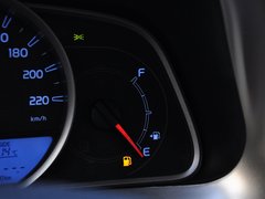RAV4荣放 2014款 2.0L 手动 两驱都市版 5座