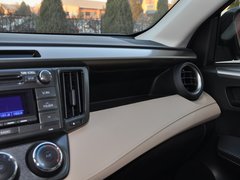 RAV4荣放 2014款 2.0L 手动 两驱都市版 5座