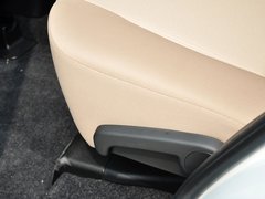 RAV4荣放 2014款 2.0L CVT 两驱都市版 5座