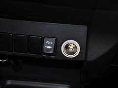 RAV4荣放 2014款 2.0L CVT 四驱风尚版 5座
