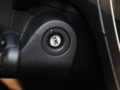 标致301 2014款 1.6L 自动 豪华版