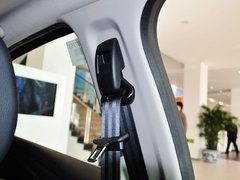 标致301 2014款 1.6L 自动 尊贵版