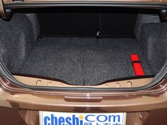 标致301 2014款 1.6L 自动 尊贵版