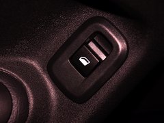 标致301 2014款 1.6L 自动 尊贵版