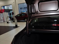 标致301 2014款 1.6L 自动 尊贵版