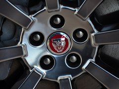 捷豹XJ 2014款 XJL 3.0 SC 四驱旗舰商务版