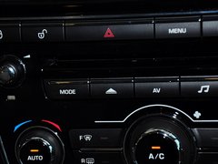 捷豹XJ 2014款 XJL 3.0 SC 两驱旗舰商务版
