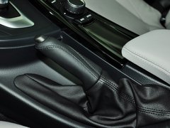 宝马3系 2013款 316i 1.6T 运动设计套装版