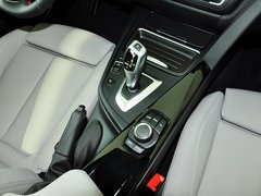 宝马3系 2013款 316i 1.6T 运动设计套装版