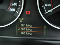 宝马3系 2013款 316i 1.6T 运动设计套装版