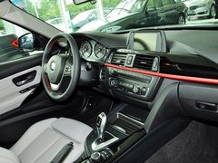 宝马3系 2013款 316i 1.6T 运动设计套装版