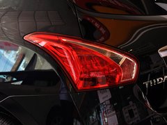 骐达 2013款 1.6L CVT 酷咖版