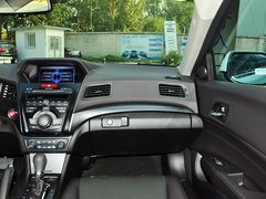 讴歌ILX 2013款 2.0L 自动 精锐版