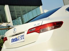 讴歌ILX 2013款 2.0L 自动 精锐版