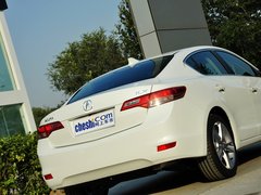 讴歌ILX 2013款 2.0L 自动 精锐版