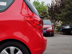 麦瑞纳 2013款 1.4T 自动 舒适型 5座