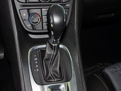 麦瑞纳 2013款 1.4T 自动 豪华型 5座