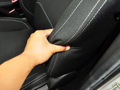 中华H220 2014款 1.5L AMT 天窗型