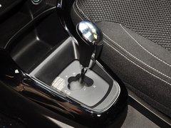中华H220 2014款 1.5L AMT 天窗型