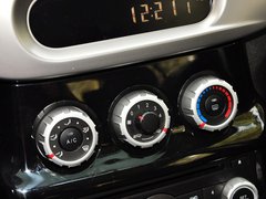 中华H220 2014款 1.5L AMT 天窗型
