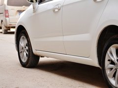 中华H220 2014款 1.5L AMT 天窗型
