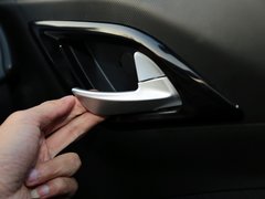 中华H220 2014款 1.5L AMT 天窗型