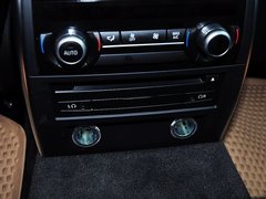 宝马5系GT 2014款 535i 3.0T AT 设计套装型