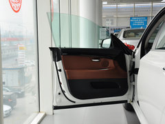 宝马5系GT 2014款 535i 3.0T AT 领先型