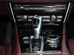 宝马5系GT 2014款 528i 2.0T AT 设计套装型