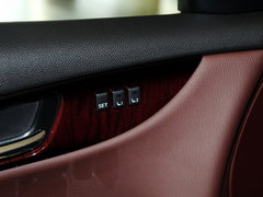 英菲尼迪QX50(进口) 2013款 2.5L 自动 两驱尊雅版 5座