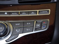 英菲尼迪Q70 2013款 2.5L 自动 舒适版