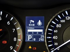 英菲尼迪Q70 2013款 2.5L 自动 舒适版