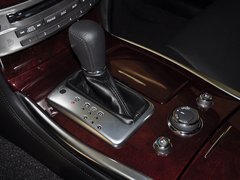 英菲尼迪Q70 2013款 2.5L 自动 雅致版