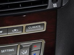 英菲尼迪Q70 2013款 2.5L 自动 雅致版